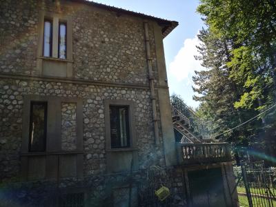 Annunci Cogefim villa in vendita in provincia di Catanzaro